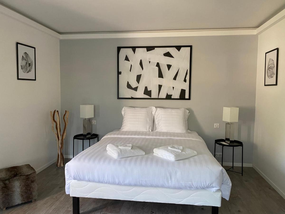 Les Rives Des Habsbourg Aparthotel Ensisheim Exterior foto