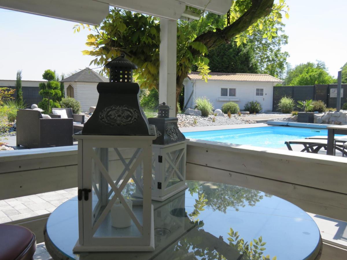 Les Rives Des Habsbourg Aparthotel Ensisheim Exterior foto